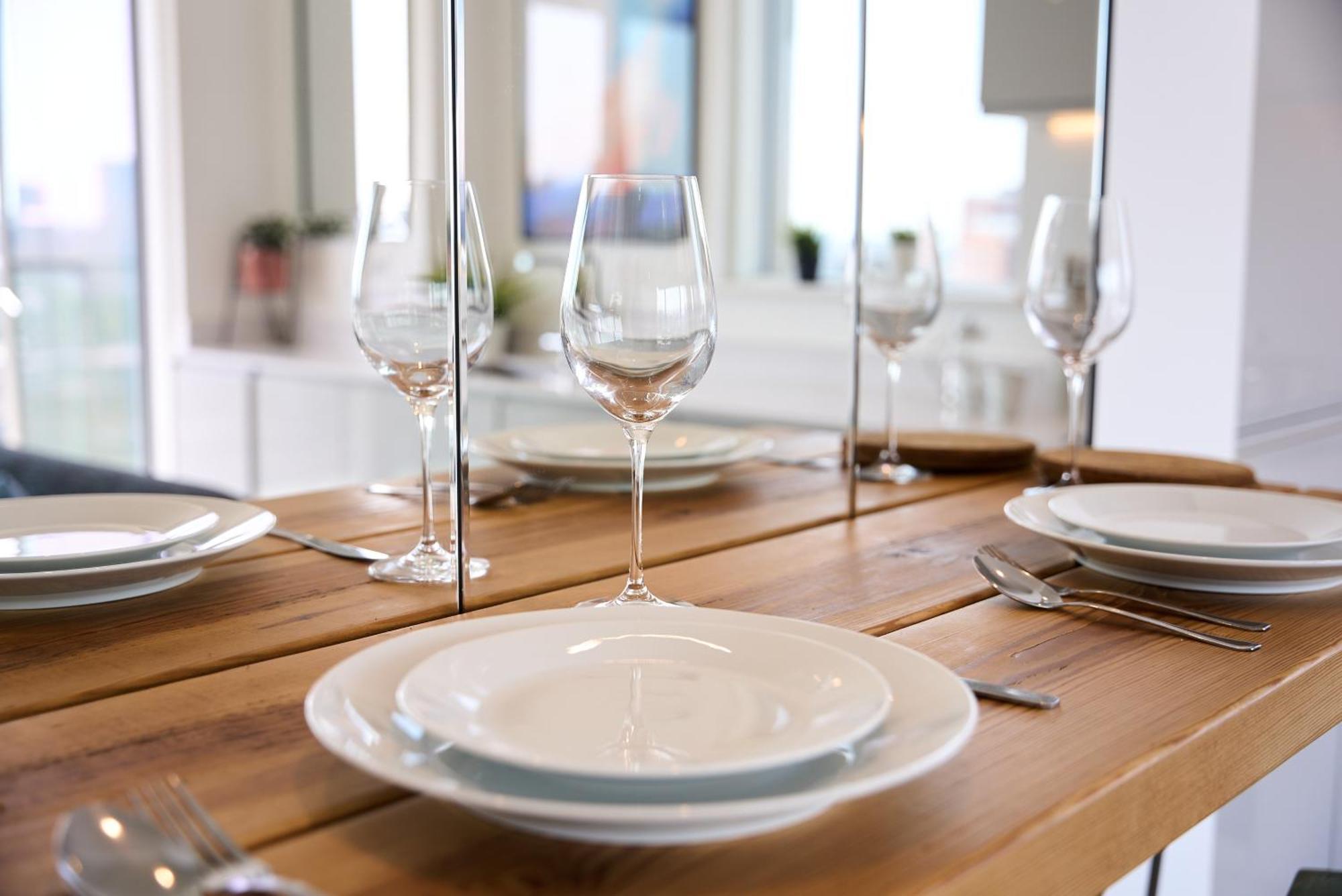 Skyline Views Retreat - Corsican Appartement Londen
